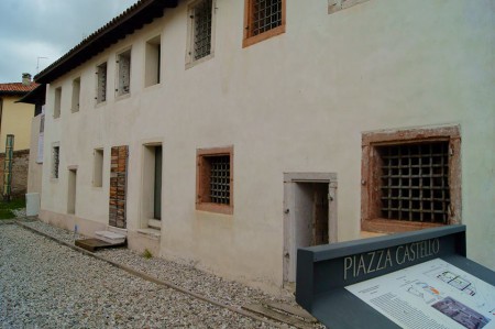 Ex-carceri
